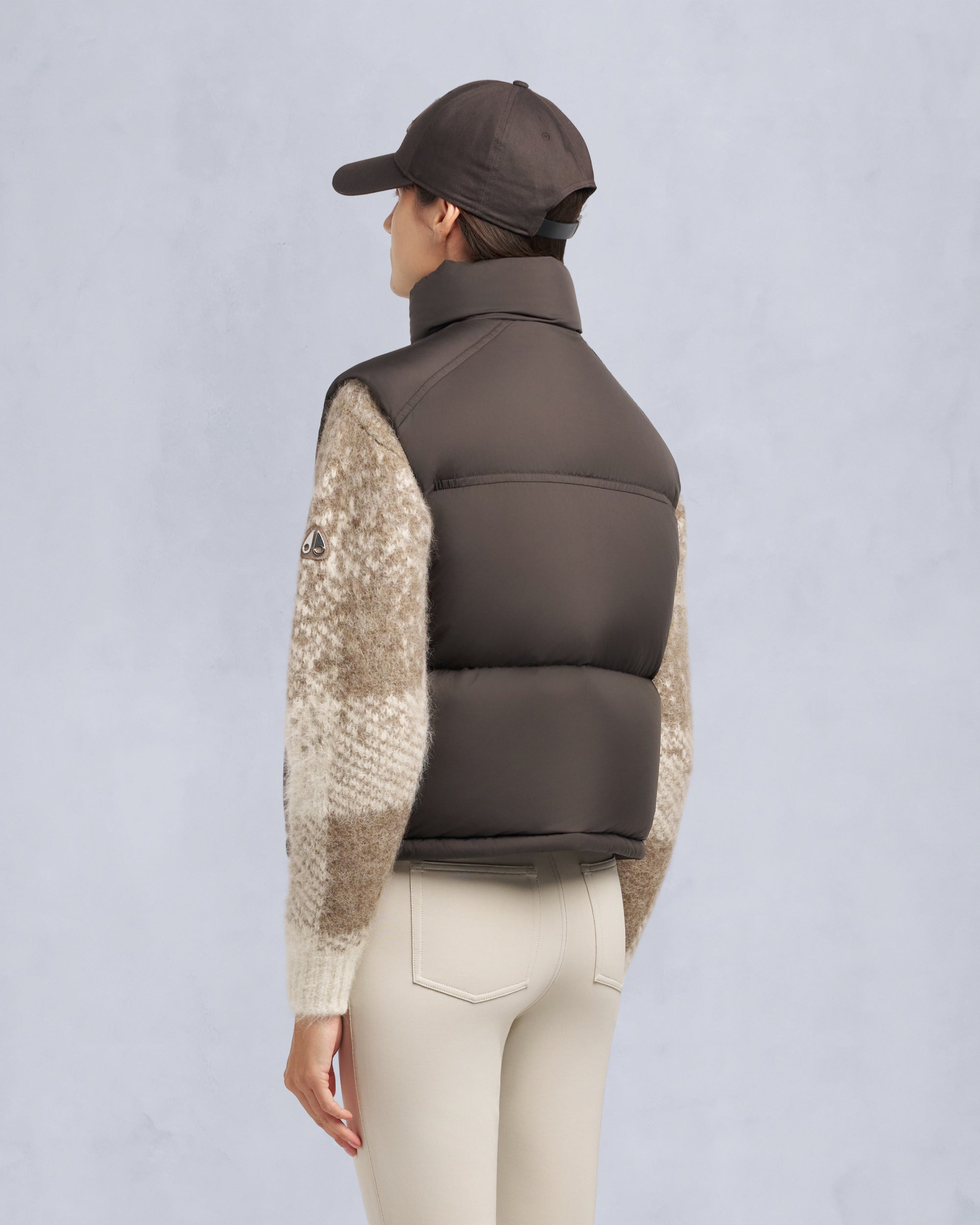 AKAI PUFFER VEST-ESPRESSO - Image 3